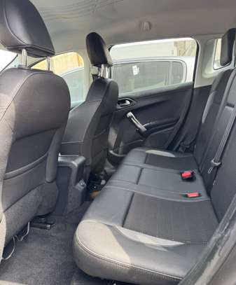Peugeot 2008 2016 image 7