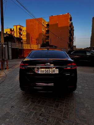 Ford  fusion titanium 2017 image 2