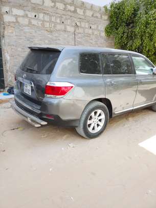 7 place TOYOTA HIGHLANDER 4X4 image 4