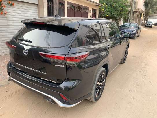 Toyota Highlander 2025 hybride image 3