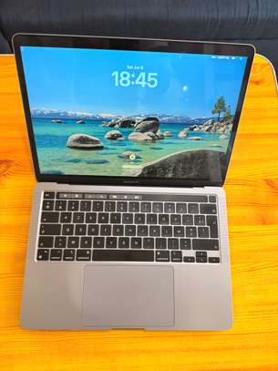 MacBook Pro M1 13-inch Azerty d’origine image 4