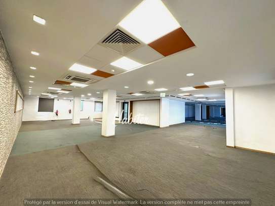 Plateaux de bureaux à louer sur la VDN image 7
