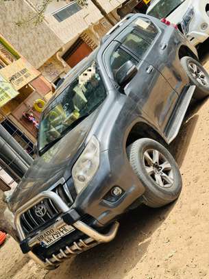 Toyota Land Cruiser 2010 image 7