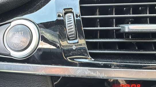 BMW X3 XLINE image 9