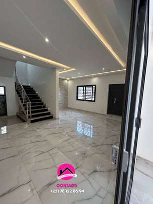 Villa à louer ndiaye lo image 6