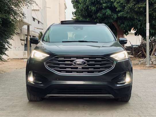 Ford Edge Titanium image 2