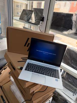 Hp EliteBook 840 G6 Corei5 256ssd Ram8 8ém Gen image 3