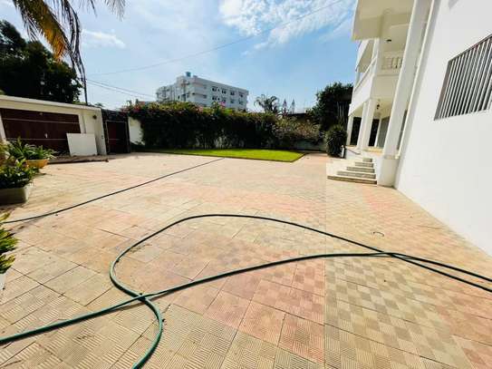 Villa aux Almadies idéal pour Ambassade image 6