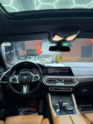 BMW X6 M50i 2022 image 2