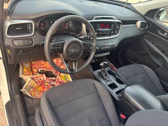 KIA SORENTO 2017 image 8