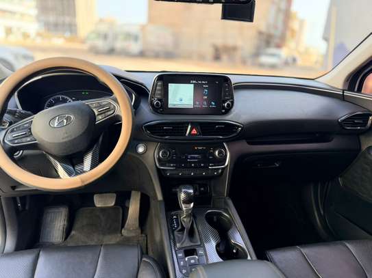HYUNDAI SANTAFE   *2018 19* 5places image 5