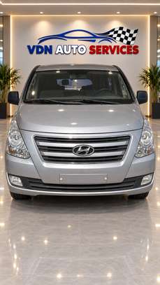 Hyundai Starex diesel boîte auto 2016-2107 image 3