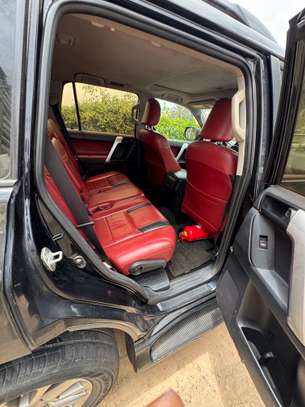 Toyota parado land cruiser image 7