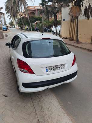 Peugeot 207 diesel image 4