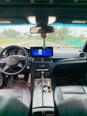 Mercedes C300 2012 image 7