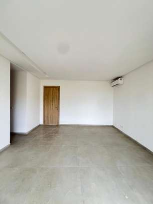 APPARTEMENT LUXUEUX f5 (312 m2) image 10