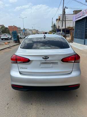 Kia forte image 6