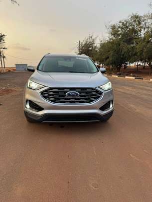 Je vend ma ford edge 2019 automatic essence image 7