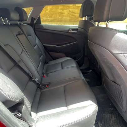 Hyundai Tucson image 9