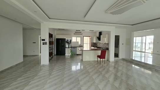 Appartement F6 à louer  Aux Almadies image 2