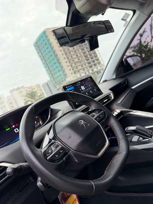 Peugeot 3008 image 6