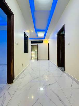 APPARTEMENT F4. KEUR MASSAR SOTRAC image 2