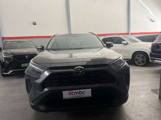 Toyota RAV4 2020 image 7
