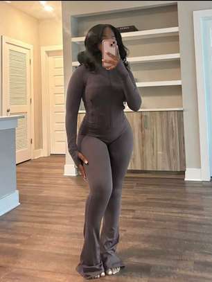 Tenues femme tendance – Sport & chic 🔥 image 10
