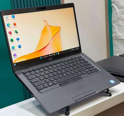 Dell Latitude 5400 – Intel Core i5 8ᵉ Génération image 3