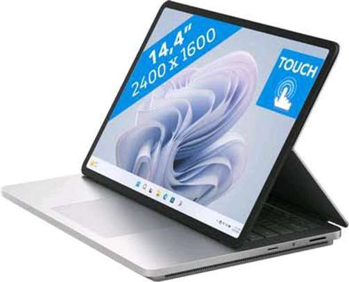 Surface Laptop Studio RTX 3050Ti image 3