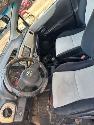 Toyota Yaris image 2