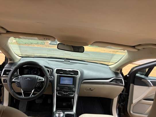 Ford Fusion HYBRID image 6