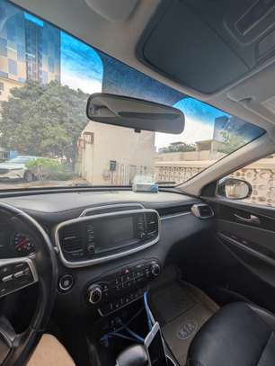 Kia Sorento SUV 2019 image 7