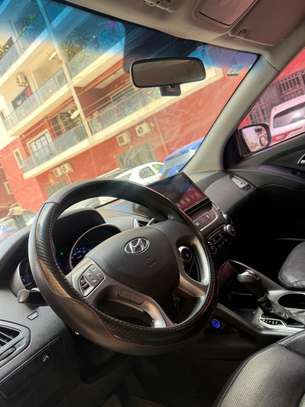 Hyundai Tucson image 8