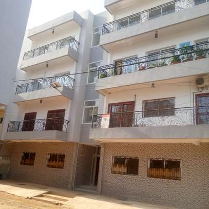 Appartement à louer à Mbao - Villeneuve image 2