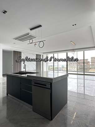 Appartement haut standing avec vue mer à louer  aux Almadies image 6