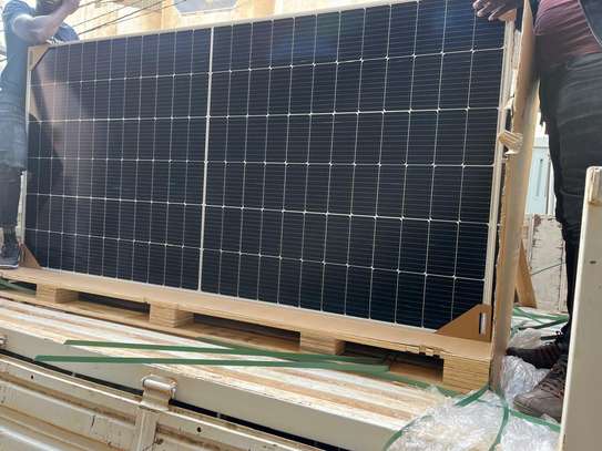PANNEAUX SOLAIRES A HAUTE PERFORMANCE JINKO SOLAR image 2