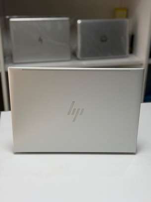 Hp EliteBook 840 9ème génération image 2