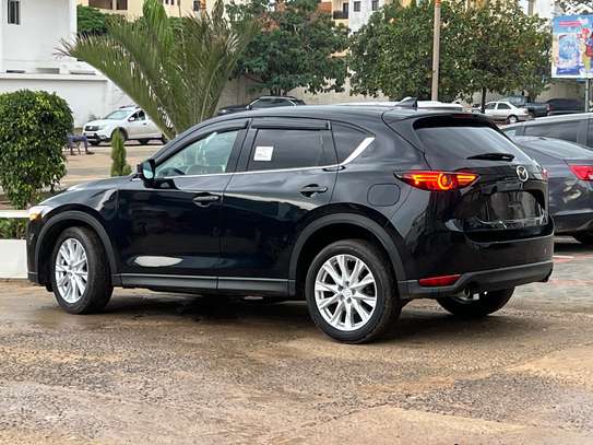 Mazda CX5 année 2019 image 9