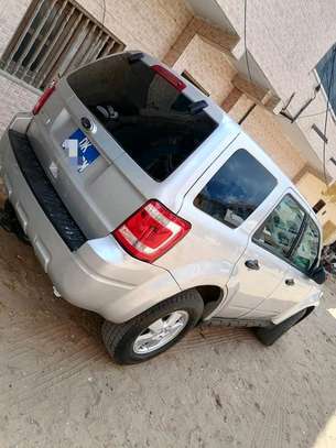 Ford Escape 2012 image 4