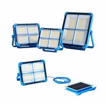 Lampe solaire et Batterie externe 2 en 1 - 100W image 11