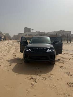 RANGE ROVER SPORT P400e SE image 7