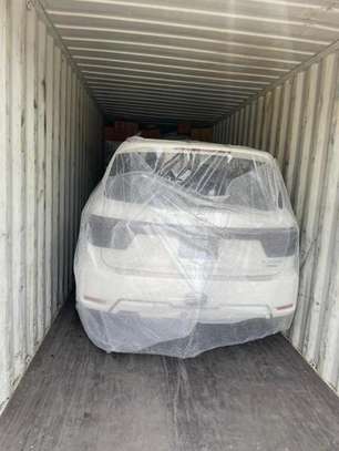 Nissan patrol 2018 version 2023 image 14