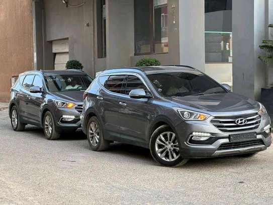 Hyundai Santa Fe 2016 image 2