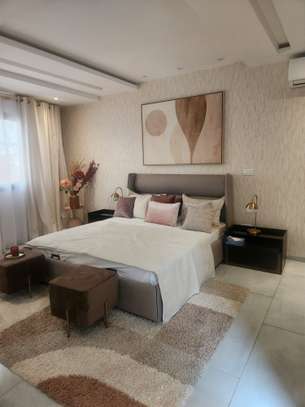 F4 ultra moderne à louer avec les meubles image 12