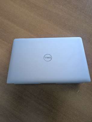 Dell latitude 5450 image 1