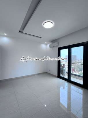 Appartement f4 avec vue/ mer sur la corniche des mamelles image 11