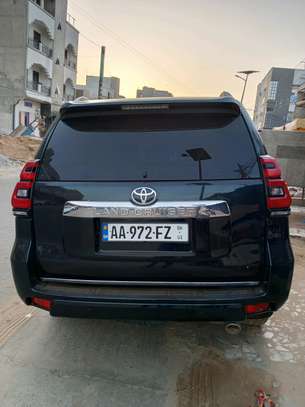 Toyota Prado land cruiser 2020 image 7