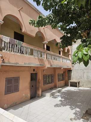 Belle villa a vendre aux Parcelles Assainies image 1