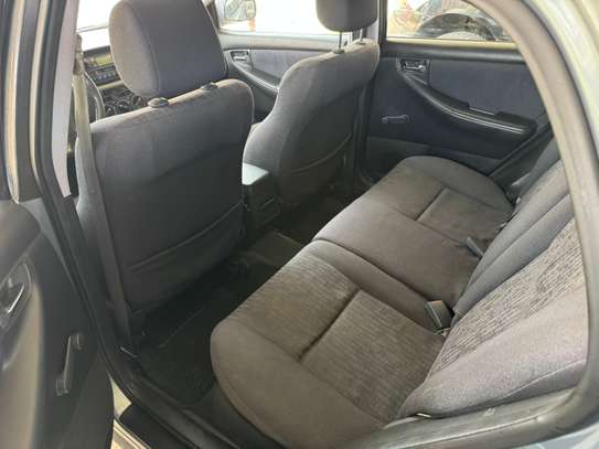 Toyota Corolla image 8